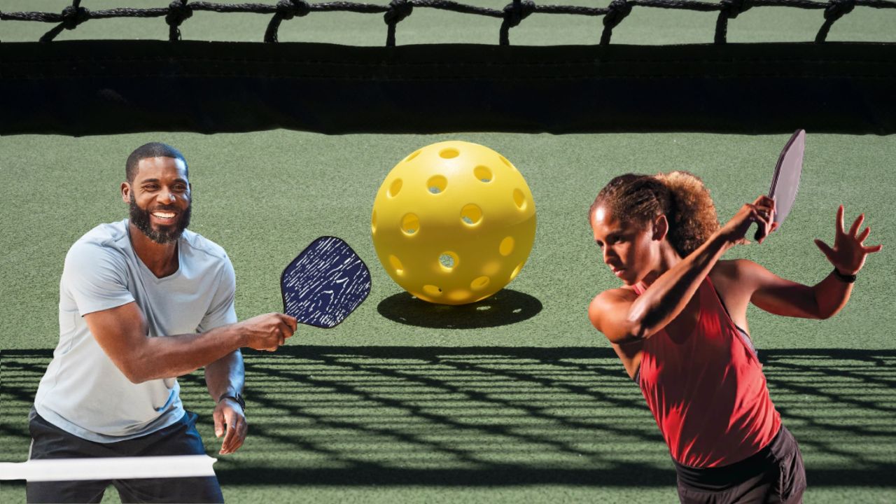 What Pickleball Paddle Do the Pros Use? Pickleballs Play